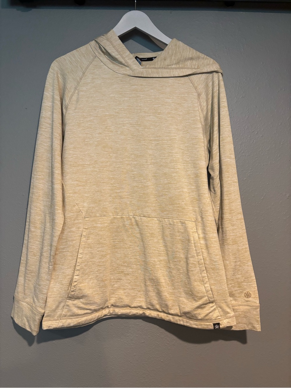 GAIAM Men's Cream Crewneck Lightweight Hoodie